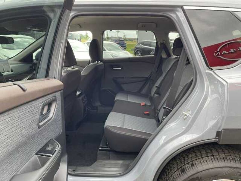 Nissan X-TRAIL N-CONNECTA 1