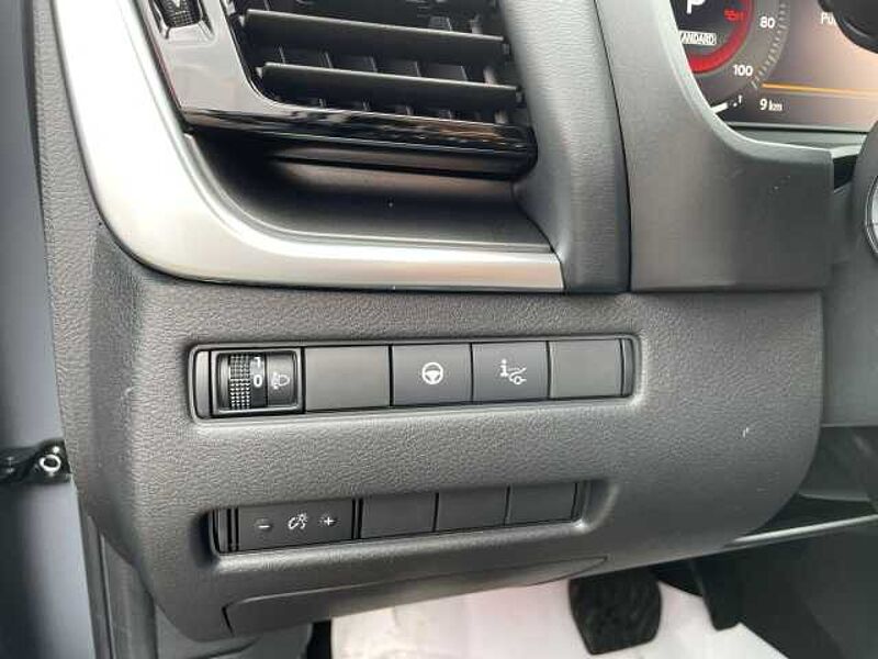 Nissan X-TRAIL N-CONNECTA 1